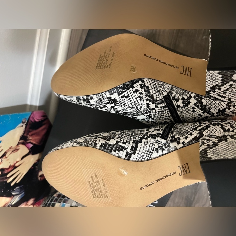 I.N.C. International Concepts® Floriann Booties - Picture 7 of 8